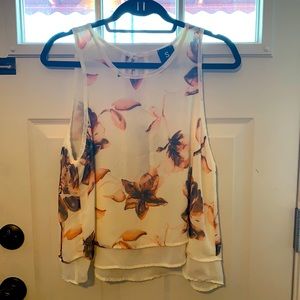 women’s top